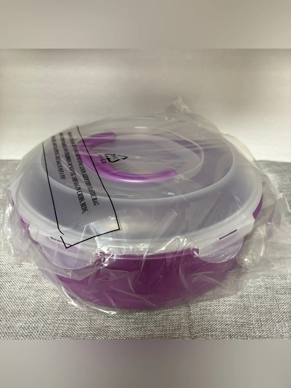 LocknLock Pie Carrier with Handle Round K46681 Purple Orchid NEW Lock & Lock